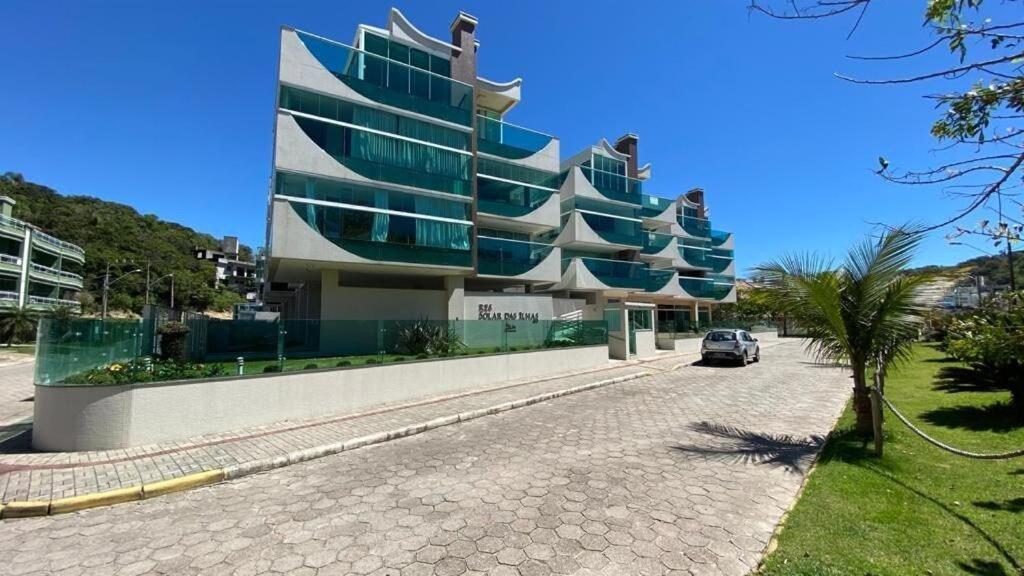Solar Das Ilhas - Aconchegante Apartamento Na Linda Praia De 4 Ilhas 邦比尼亚斯 外观 照片